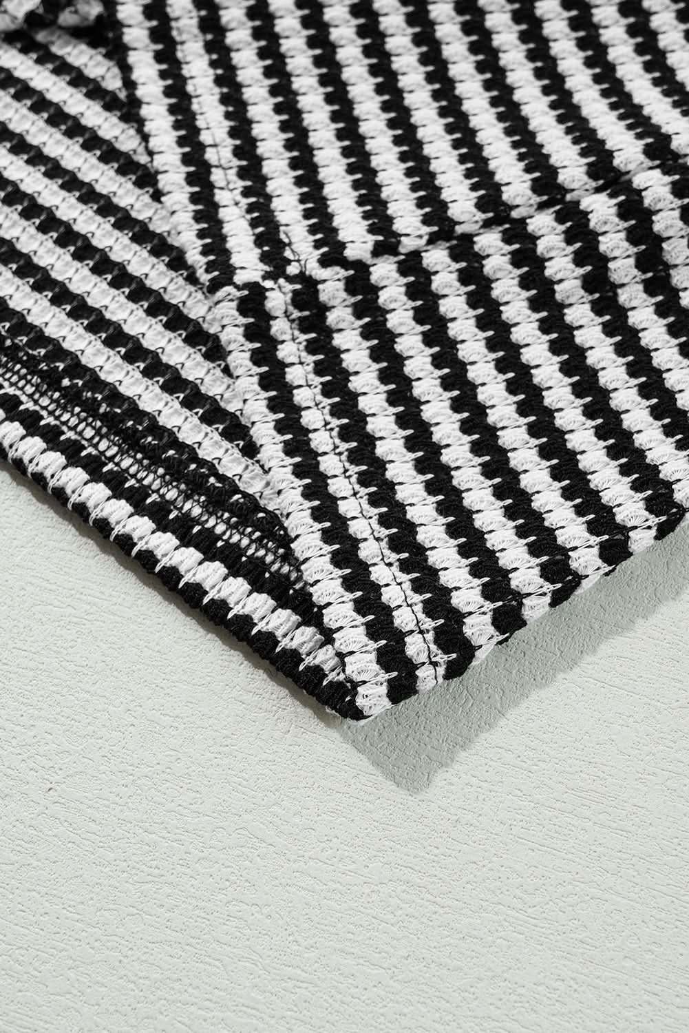 Chic plus size black striped tee - Love Salve